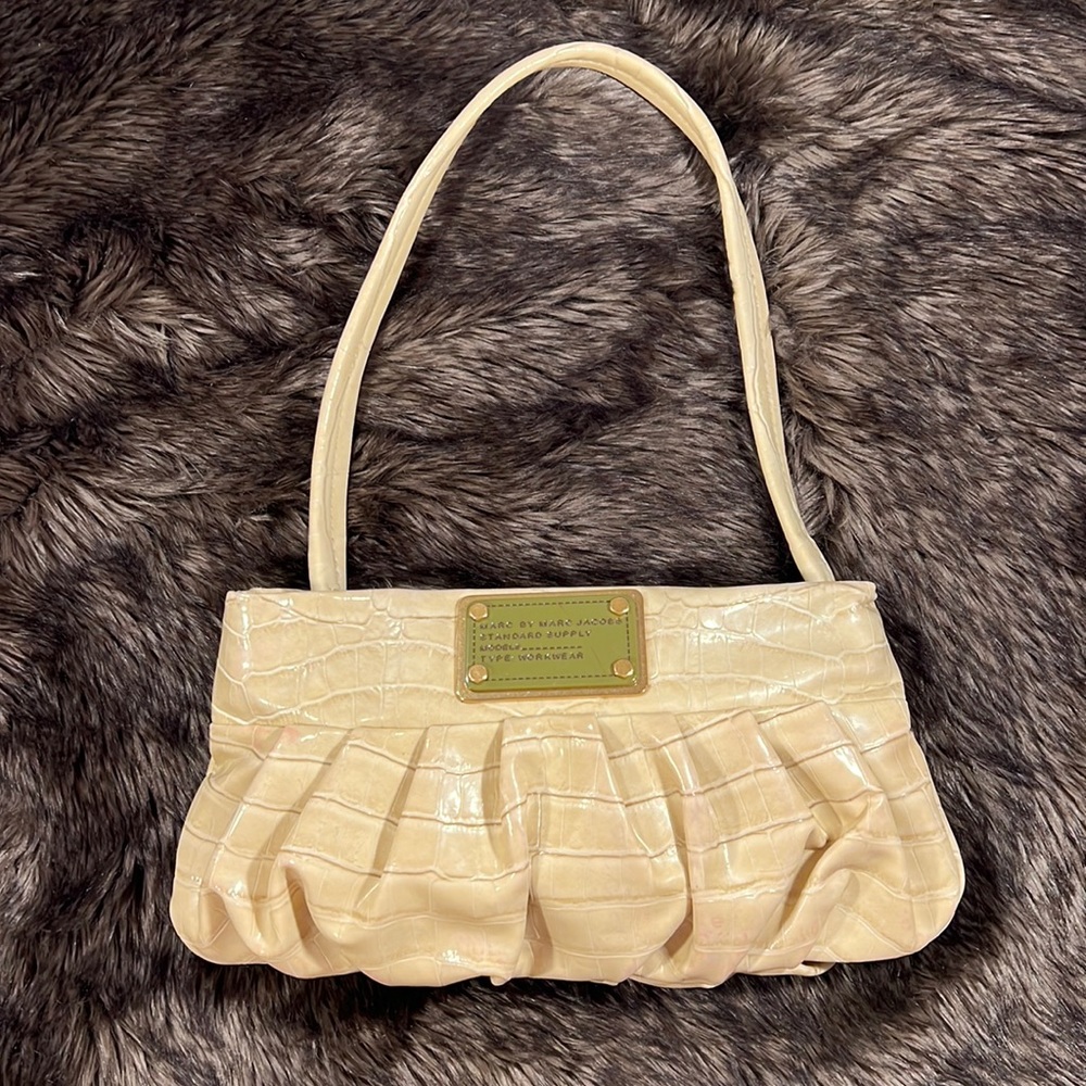 Marc Jacobs Clutch with strap, Crocodile design, cream